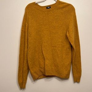 Uniqlo 100% Wool Yellow Sweater